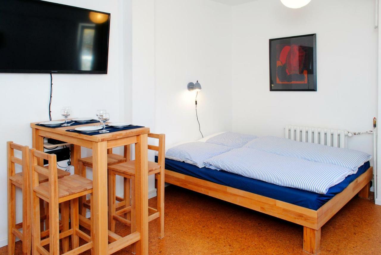 Appartement Ueber Dem Kino Toni Berlin Dış mekan fotoğraf